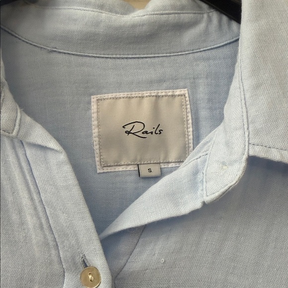 Rails Light Blue Casual Button-Down Shirt NWOT - Picture 6 of 12